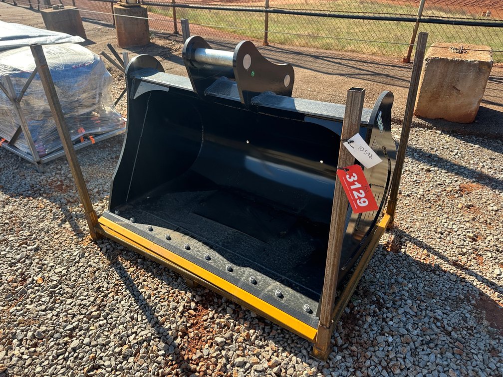 Unused Future FB60 60" Excavator Bucket