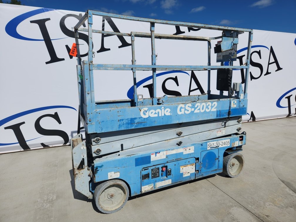 2013 Genie GS-2032 Scissors Lift