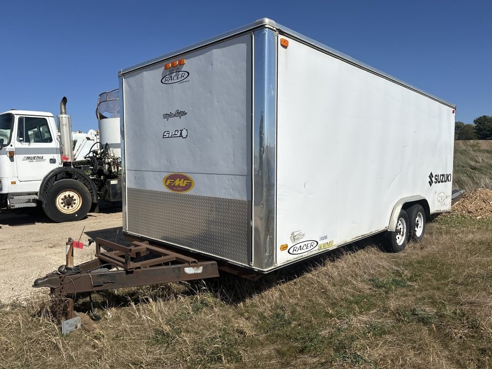 2002 Carson 20' Racer Enclosed Trailer