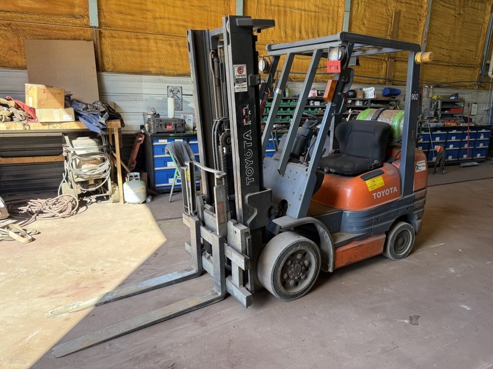 Toyota l 52-6FGCU30 Forklift