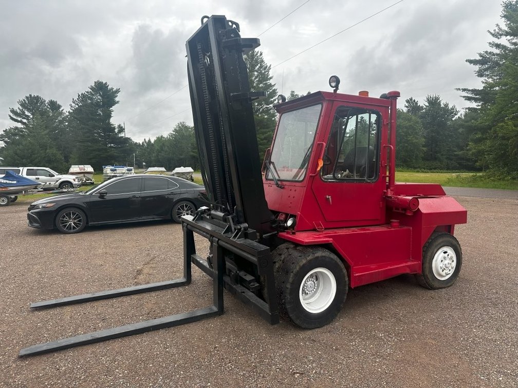 Taylor TE-135S Forklift