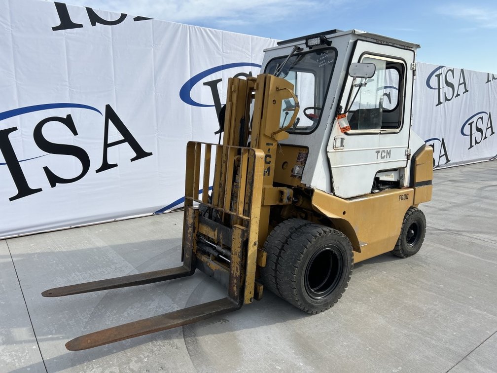TCM FG30N6 Forklift