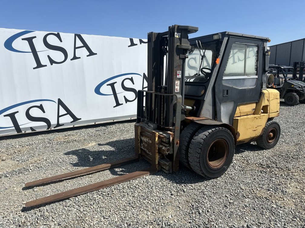 2005 Caterpillar GC40K Forklift