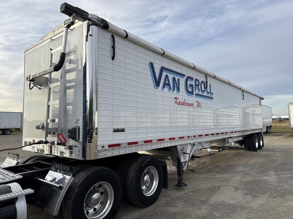 2022 Wilson DWH-650 Hopper Bottom Trailer