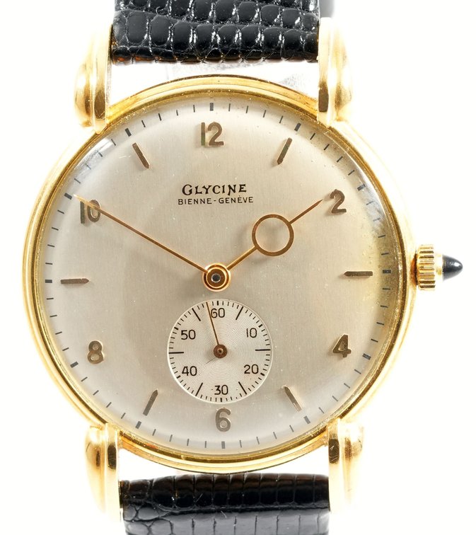 Glycine, manual wind in 18K
