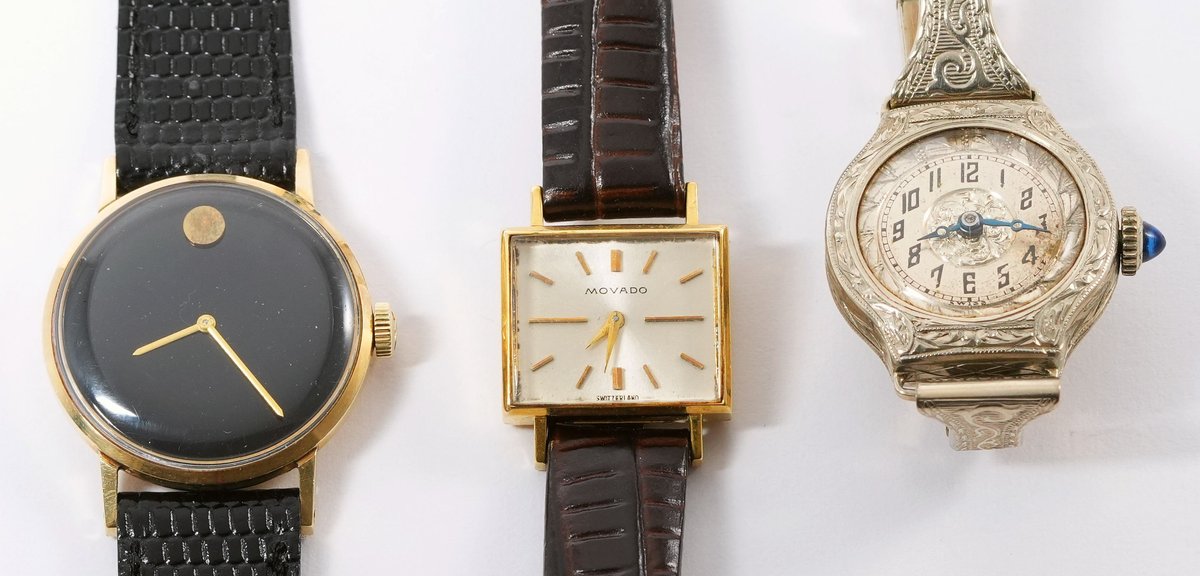 LWW lot (3) Ladies' Swiss manual wind models in 14K, two run