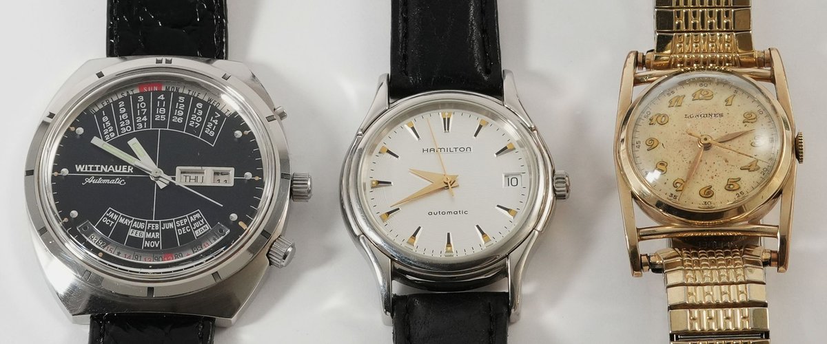 WW lot (3) Swiss & Japanese mechanical models, all run