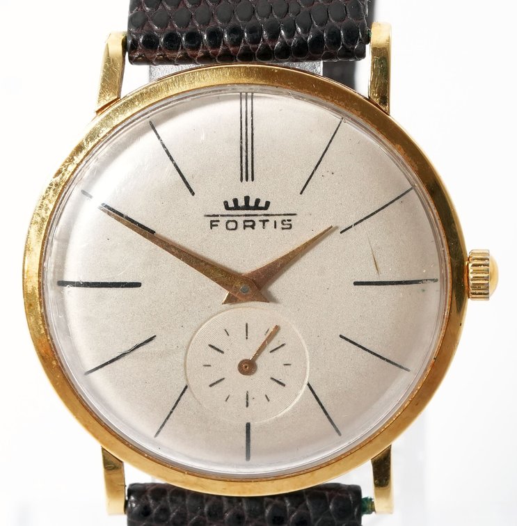 Fortis, manual wind in 18K