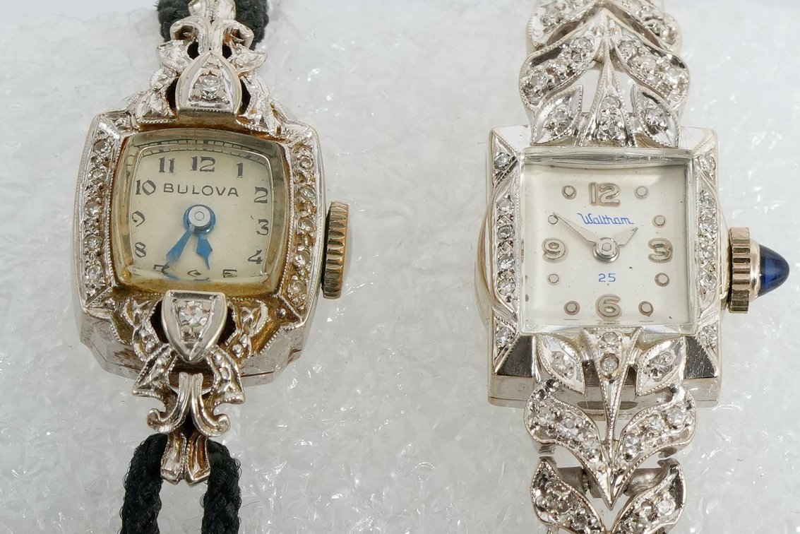 LWW lot (2) Ladies' Swiss & American models in 14K gold, both NR