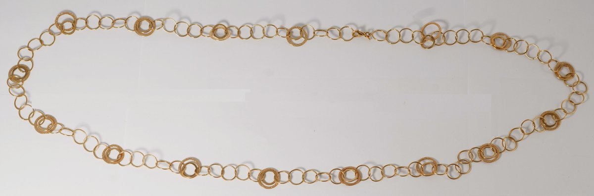 14K yellow gold necklace with interwoven flat and round discs
