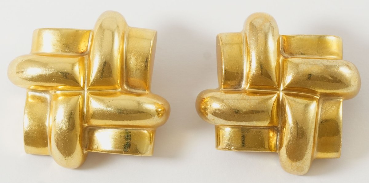 18K yellow gold omega back earrings w/14K omega backs