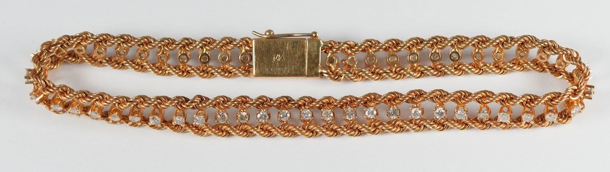 Diamond & 14K yellow gold tennis bracelet