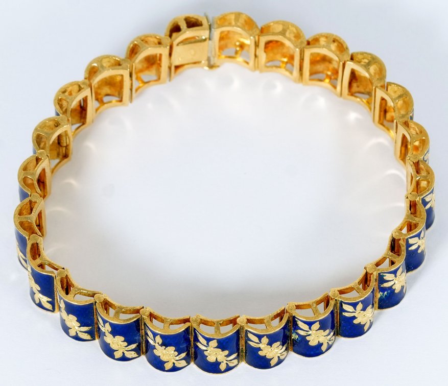 Enamel & 18K yellow gold bracelet