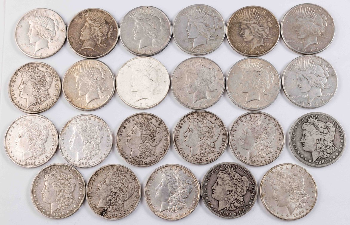 US Coin lot (23) Morgan & Peace Silver Dollars