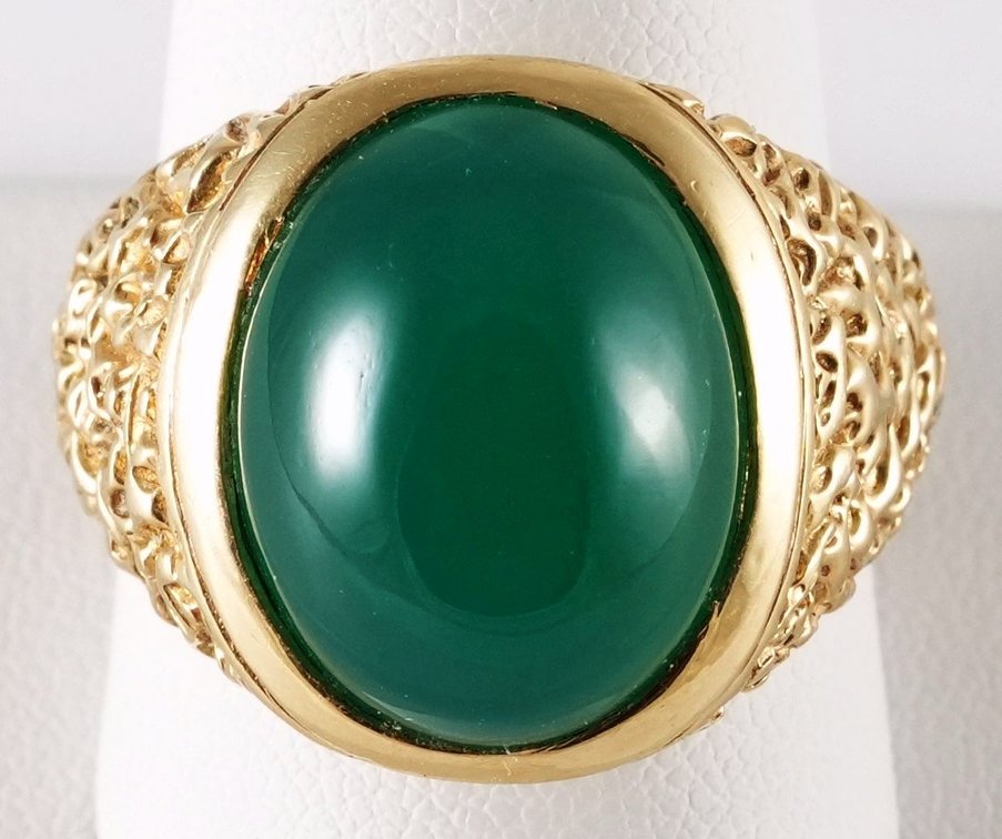 Chrysoprase & 14K yellow gold man's ring