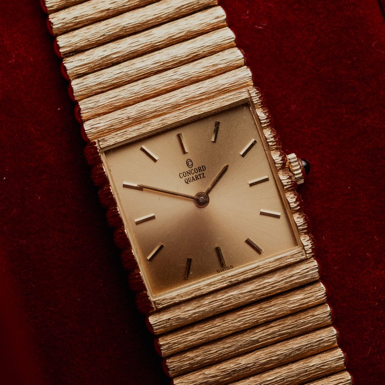 Concord, ref 2098560, quartz in 14K w/Box
