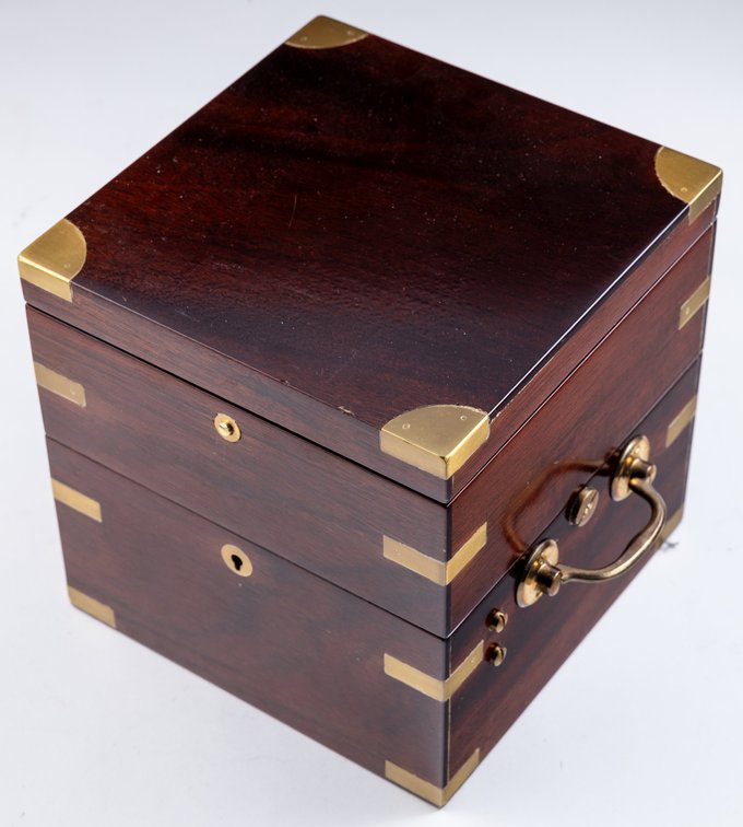 Hamilton, Model 21, World War II era marine chronometer
