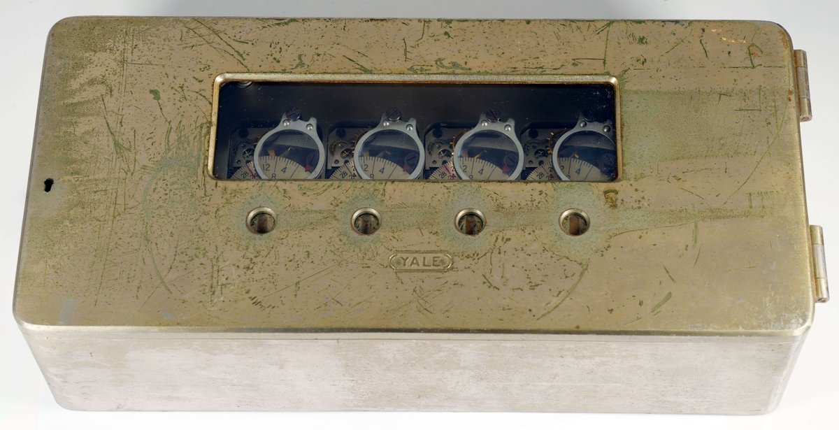 Yale & Towne four-mvt bank vault time lock