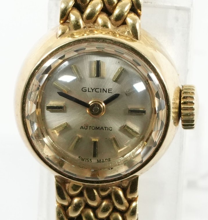 Lady's Glycine cocktail watch, manual wind in 14K