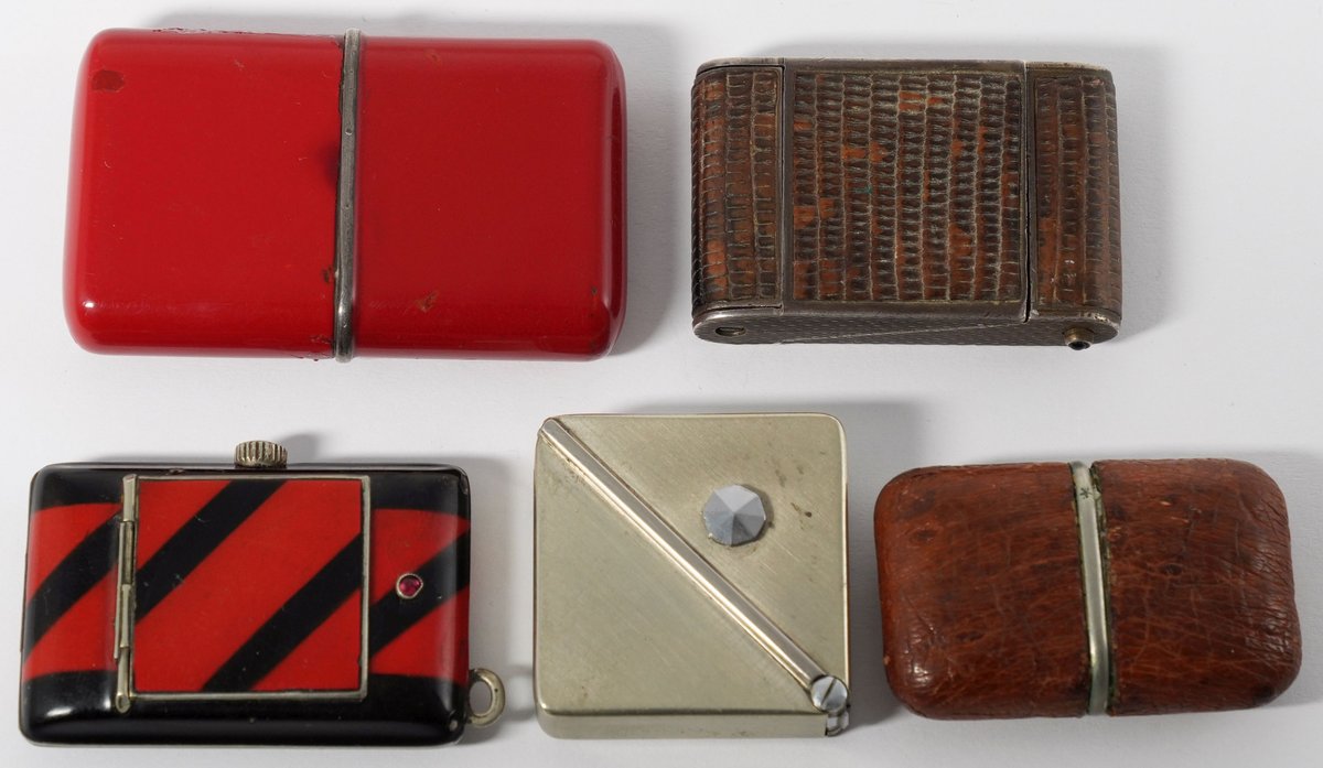 PW lot (5) European, travel or purse watches, four run