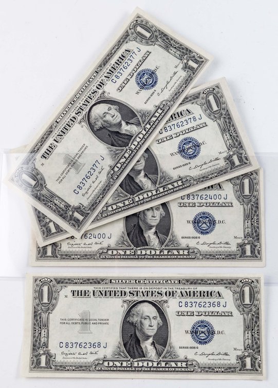 US Currency lot (25) $1 Silver Certificates, series 1935G, 24 sequential