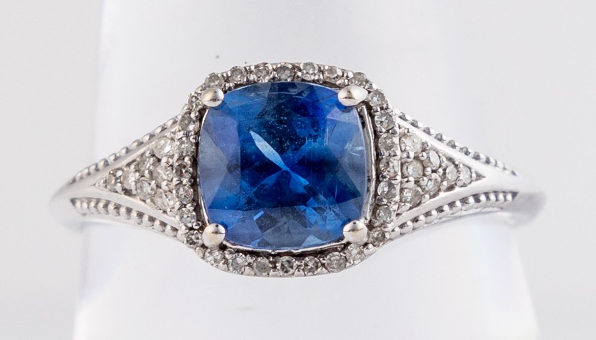 Tanzanite, diamond, & 14K white gold ring