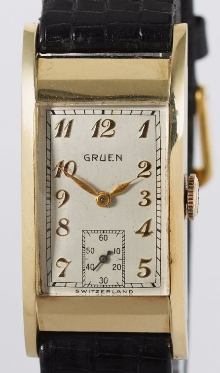 Gruen manual wind in 14K, w/ box