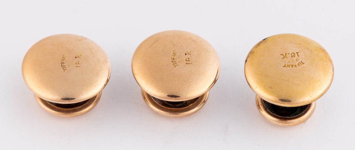 Lot (3) Tiffany & Co cufflinks in 18K