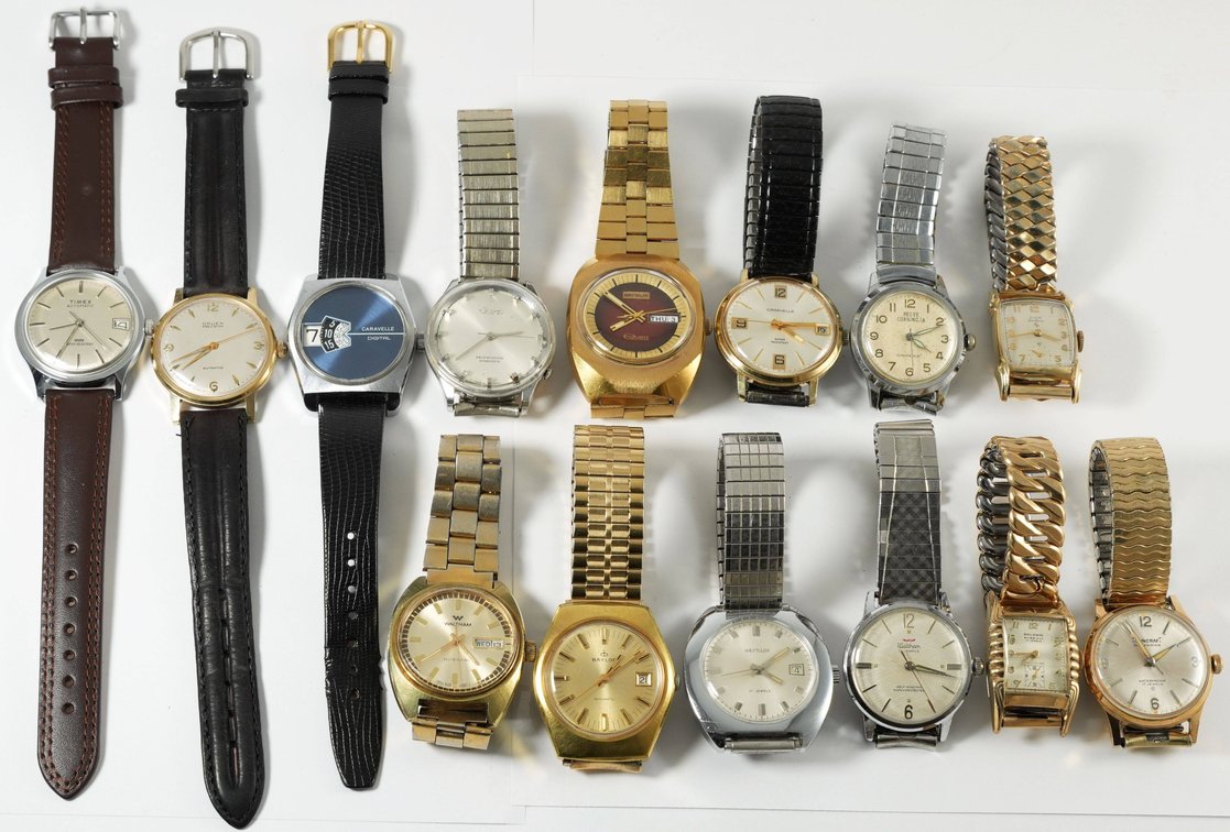 WW lot (14) Assorted American, Asian & European mechanical and quartz models, 12 run
