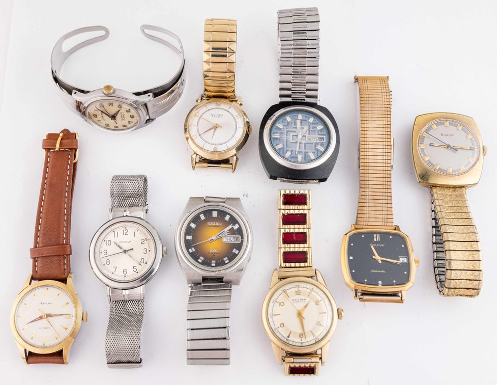 WW lot (9) Swiss & Japanese mechanical models, all run