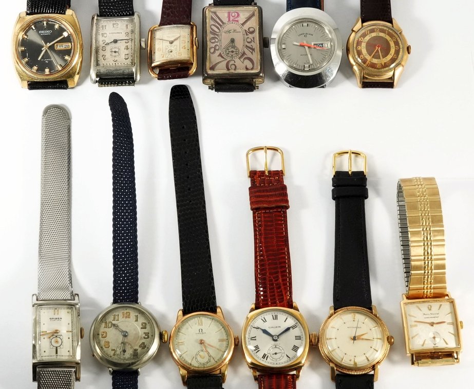 WW lot (12) Assorted Swiss, American & Japanese mechanical models, 11 run