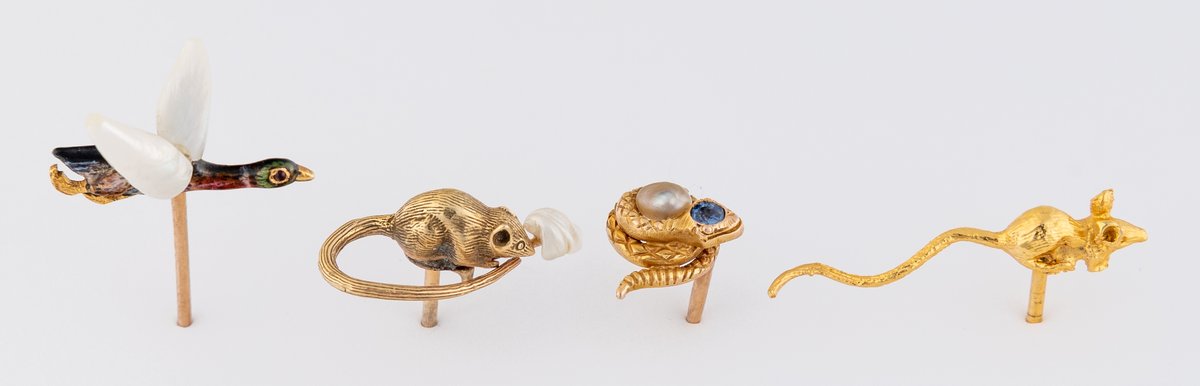 Jewelry lot (4) Delightfully playful gold pins in 14K yellow gold