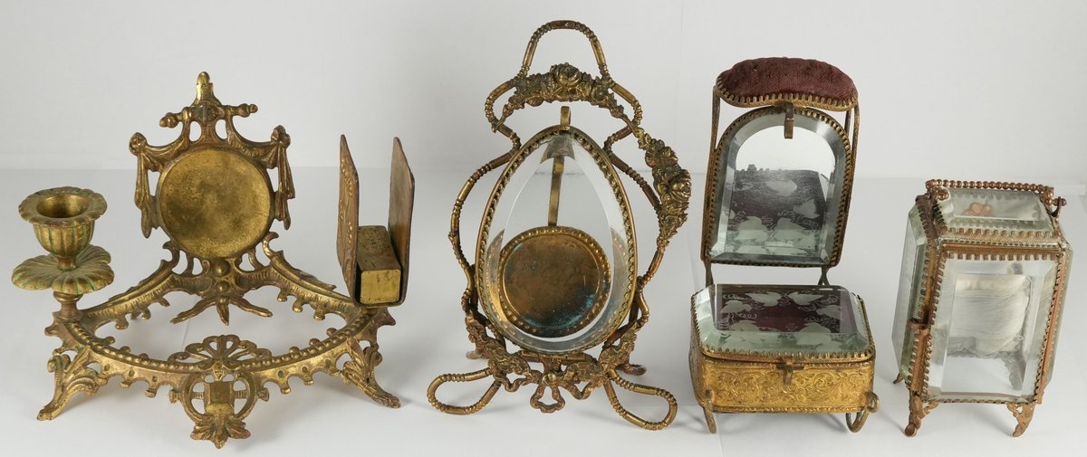 Lot (4) Assorted Victorian pocket watch stands