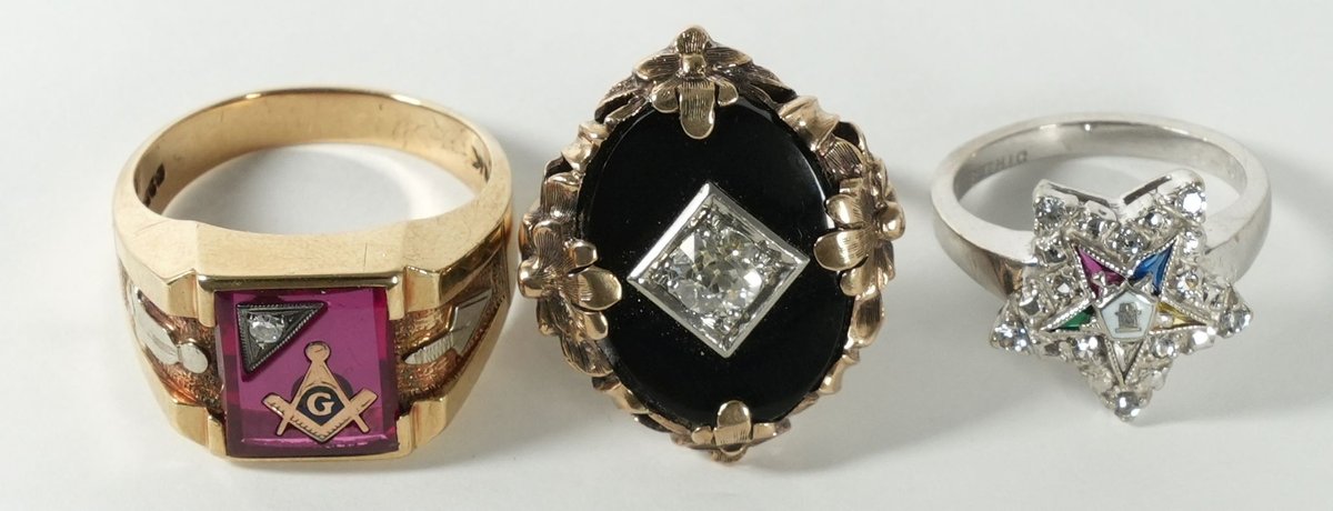 Jewelry lot (3) Assorted rings in 10K