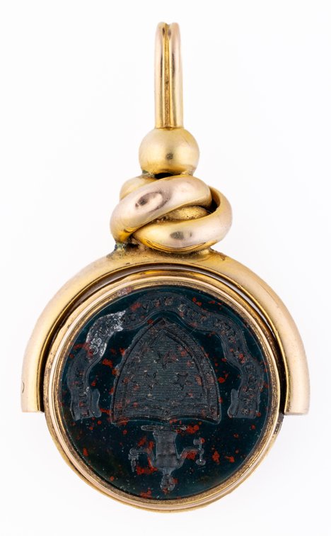 Gold-filled Victorian swivel fob seal linked to the Scottish noble clan Murray of Atholl