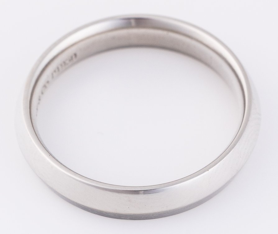 Men's Tiffany & Co platinum wedding band