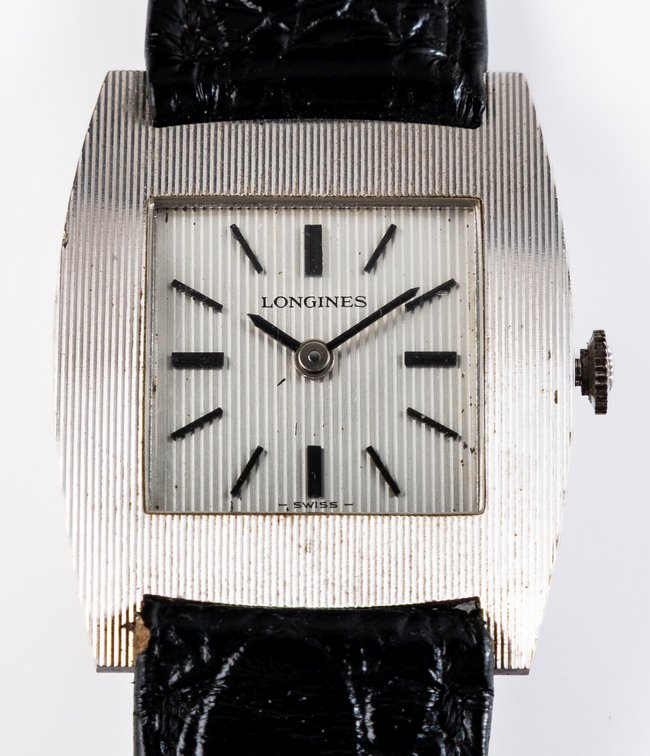 Longines, ref R6037, manual wind in 14K
