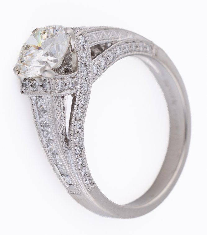 Diamond & platinum engagement ring with EGL cert