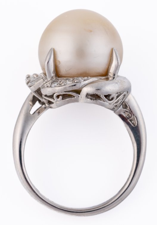Cultured pearl & diamond ring in platinum