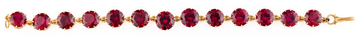 Ruby & 21K yellow gold bracelet