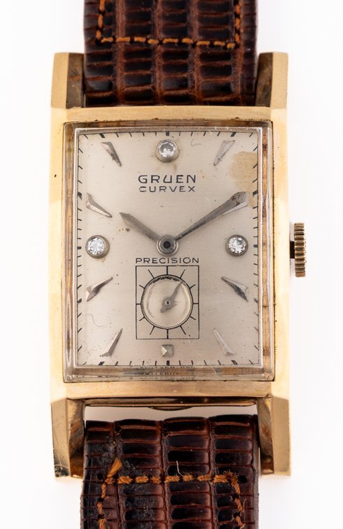 Gruen Curvex, manual wind in 14K