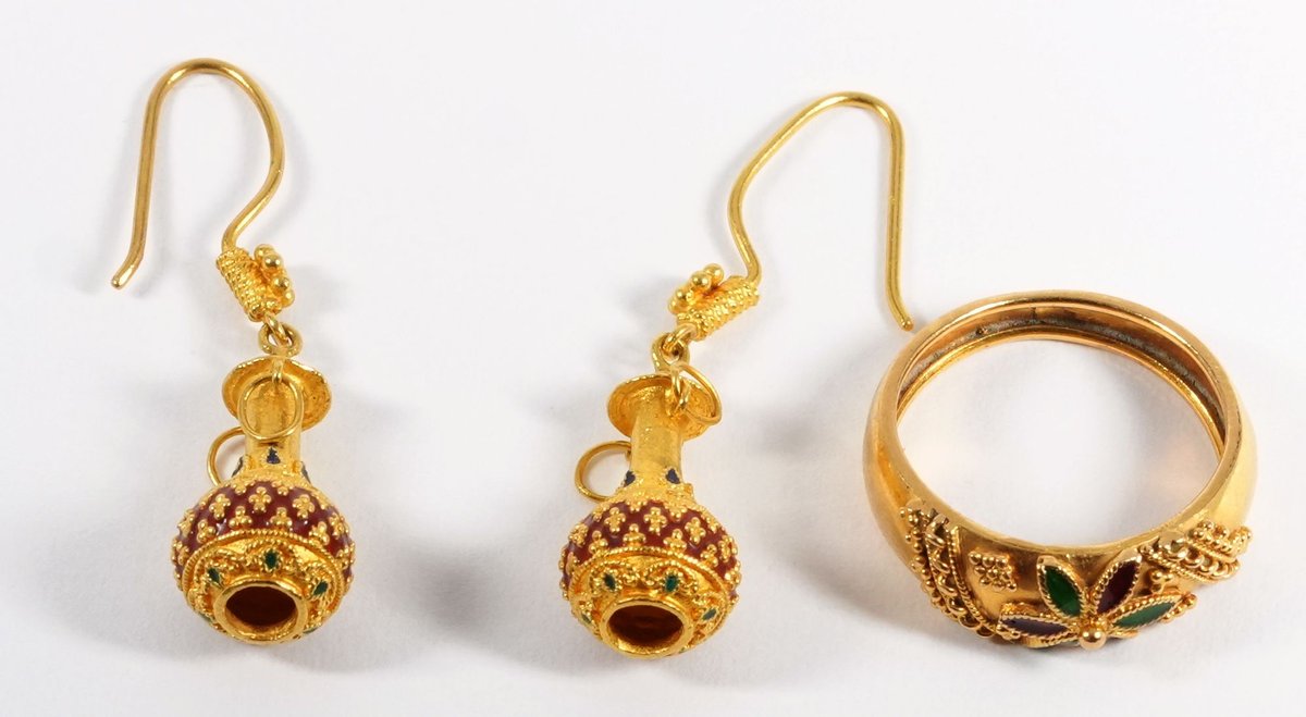 22K earring and ring suite with red & green enameled details