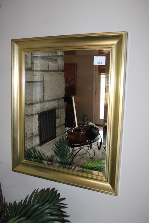 Wall Mirror, Measures 20 x 25
