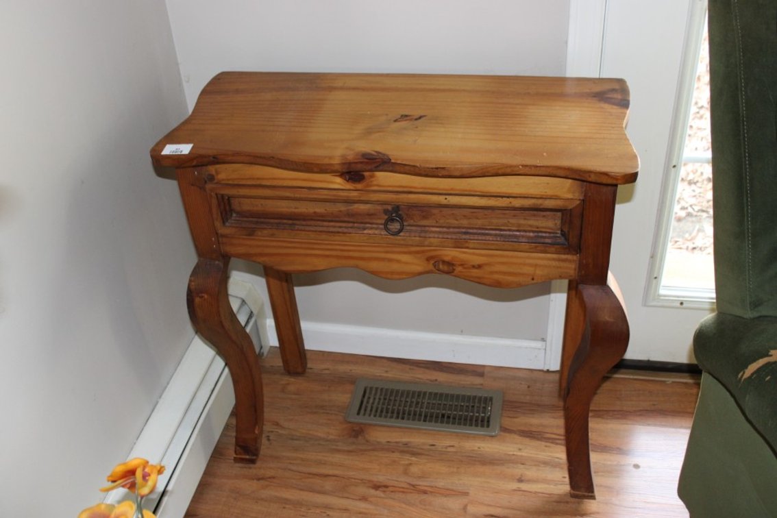 Pine Console Table, Measures 30 x 13 x 30