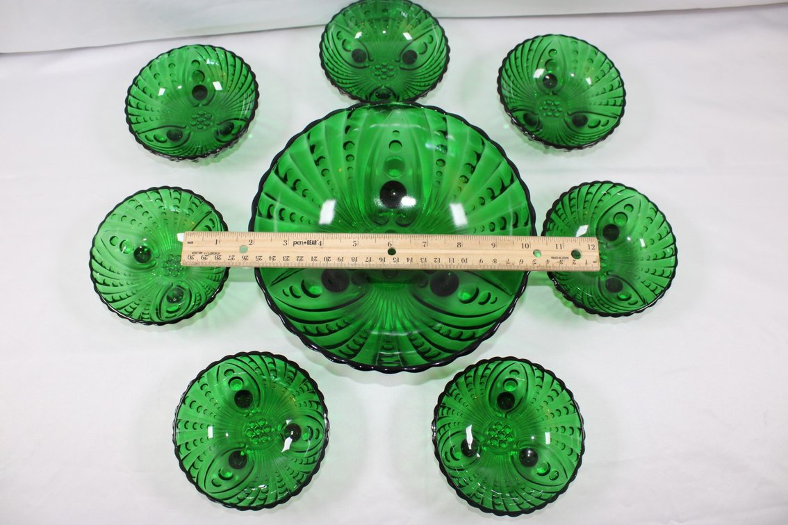 8 Piece, Green, Burple Pattern, Berry Set
