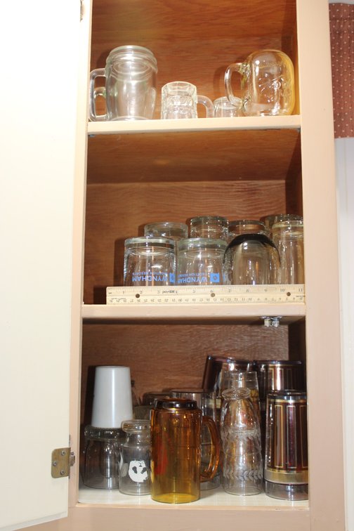 Glasses, Mugs, Plastic Cups