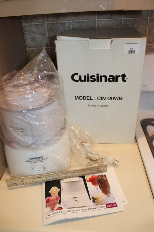 Cuisinart Frozen Yogurt Ice Cream And Sorbet Maker, Model CIM20WB