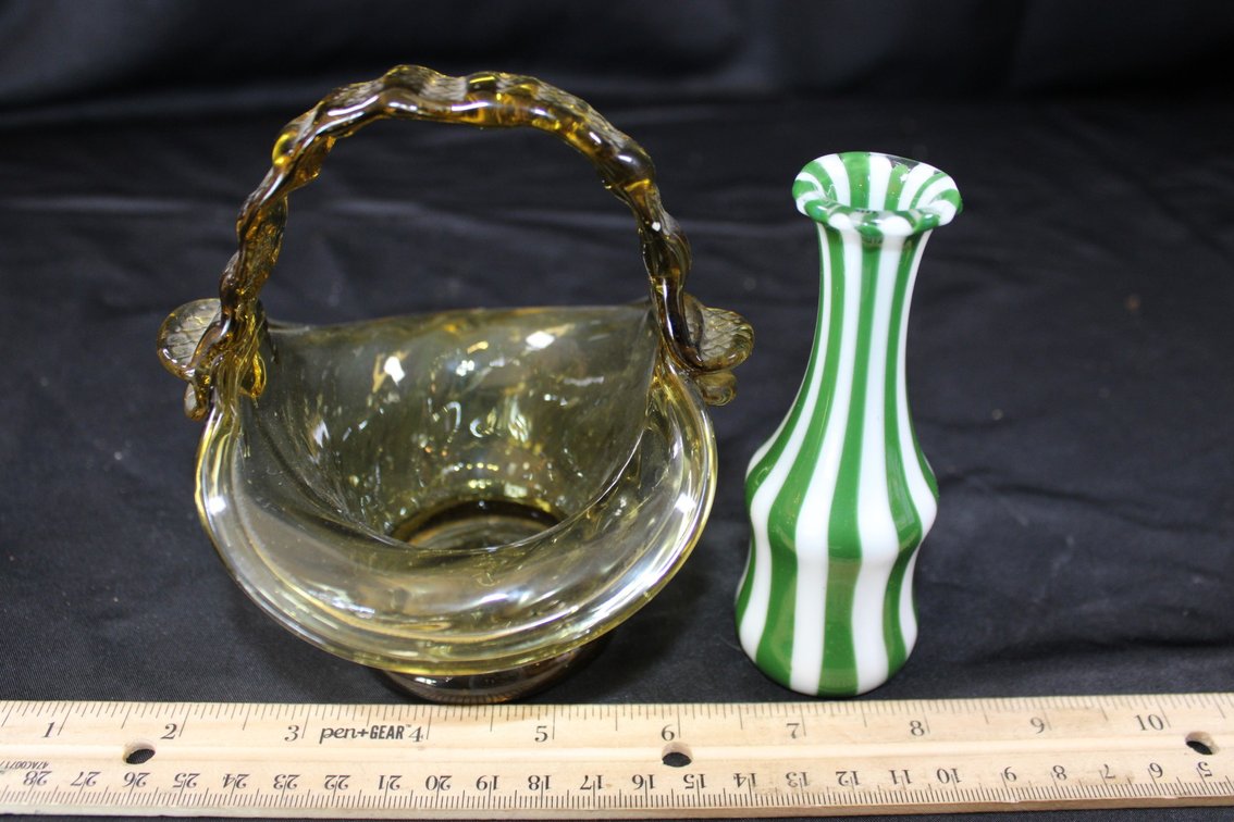 Art Glass Hand Blown Basket And Signed Art Glass 4 Inch Bud Vase