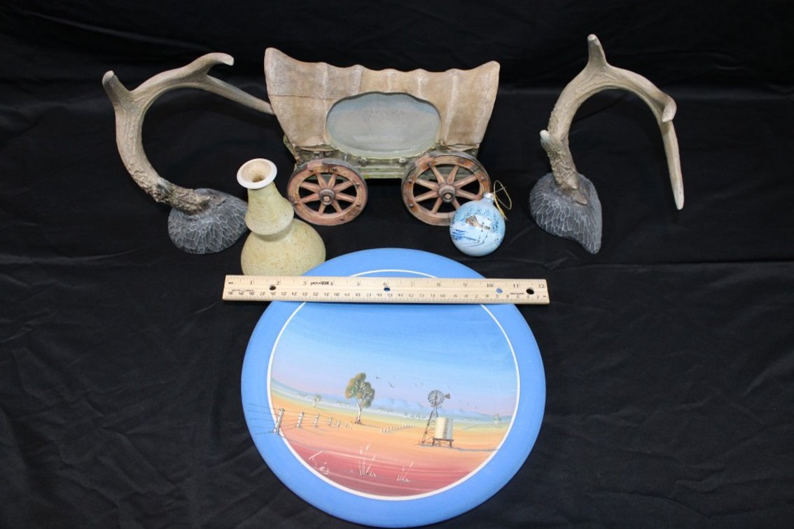 Southwest Decor: Picture Frame, Faux Antler Hangers, And A Hand-Painted Plate