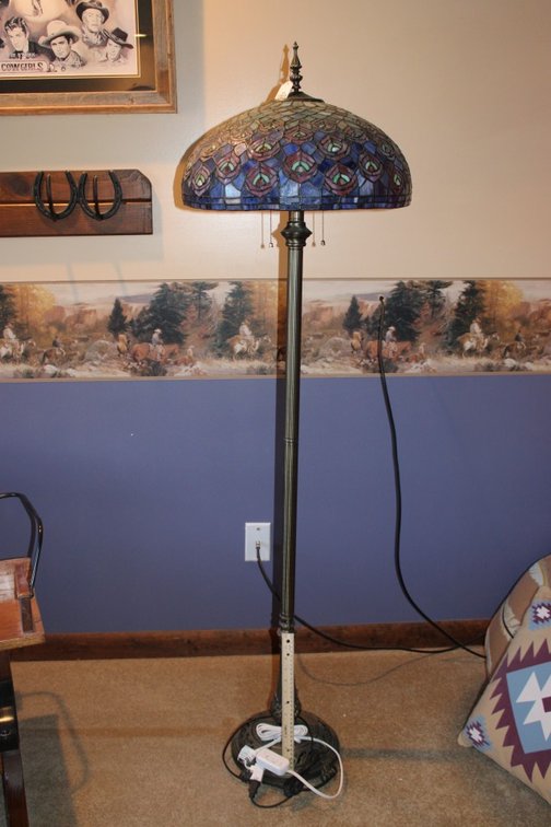62 Inch Floor Lamp With Stained Glass Shade.
